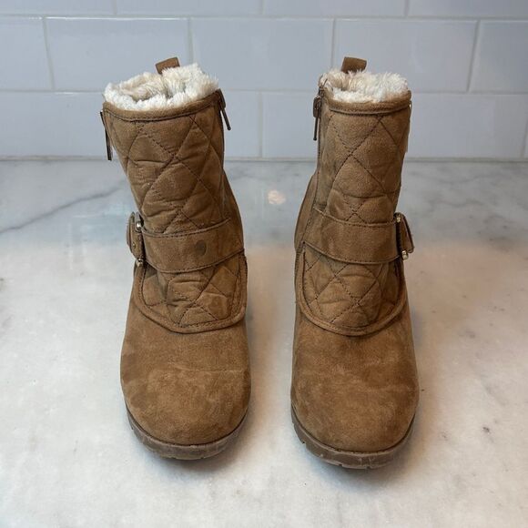 Unisa Boots Women's Quilted Suede Tan Wedge Boots - Picture 2 of 15